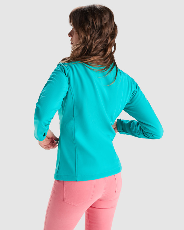 SOFTSHELL POLAR MUJER 300GSM | R6437