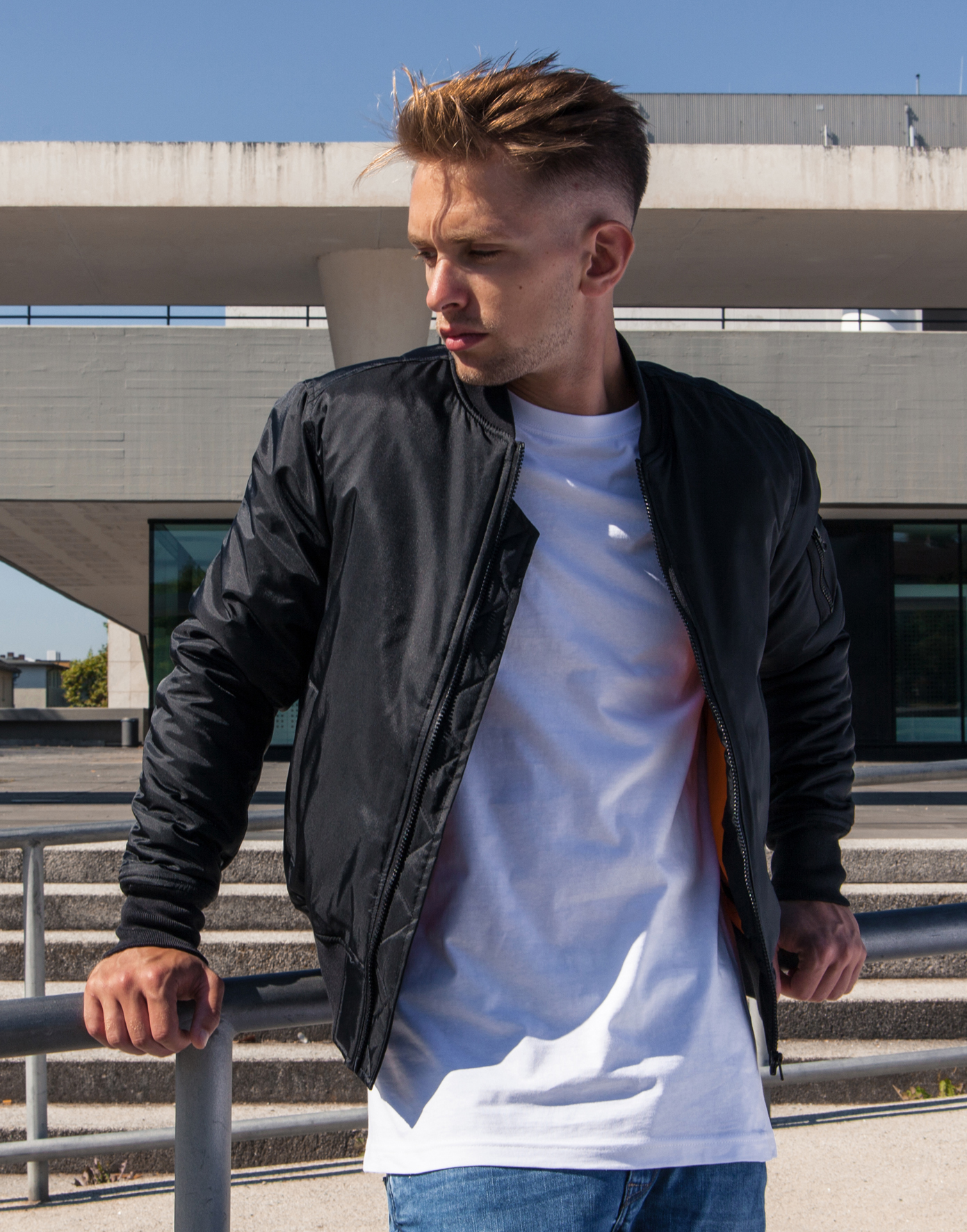 CHAQUETA BOMBER NYLON 160 GSM | BY030