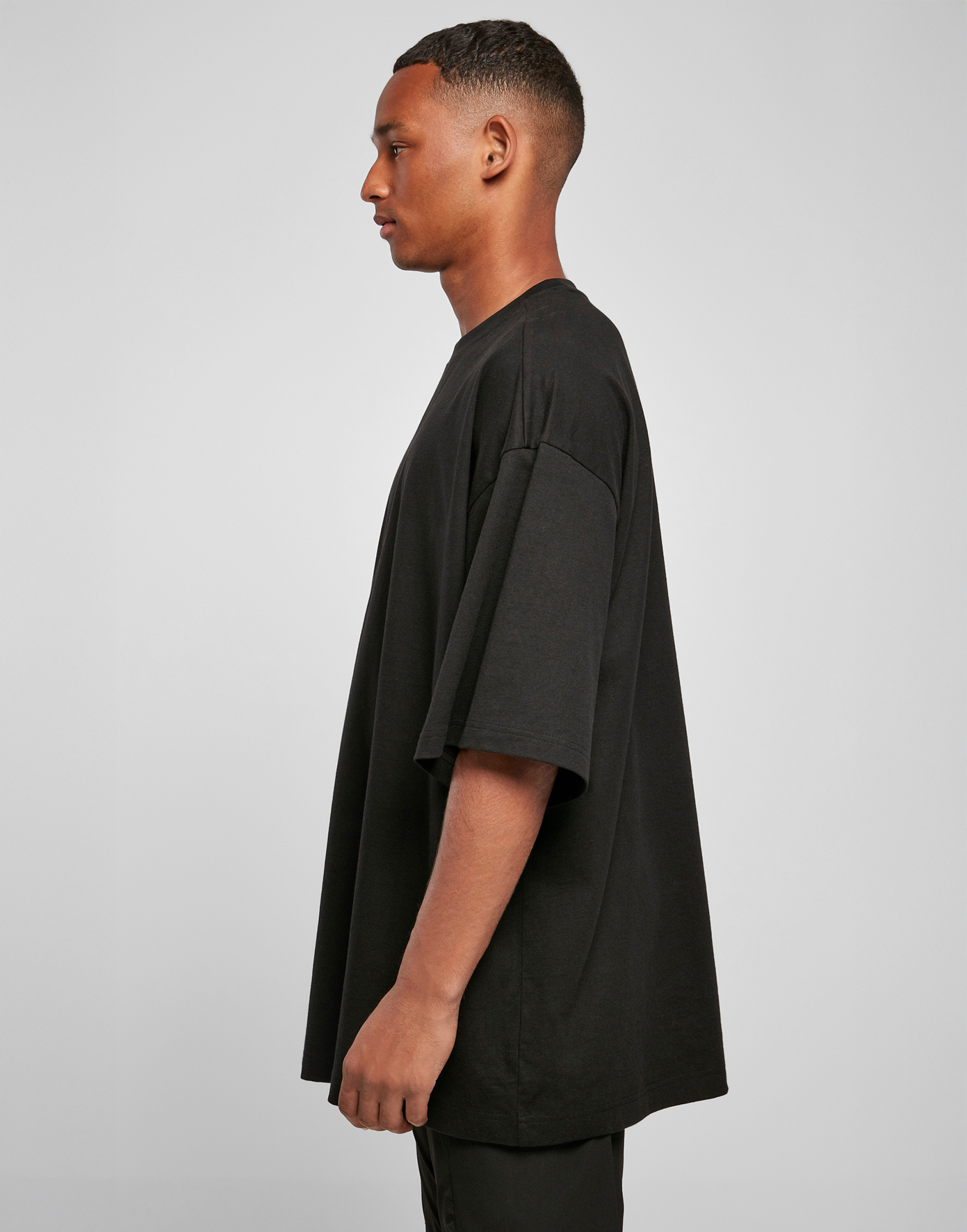 CAMISETA SUPER OVERSIZE 220GSM | BY193