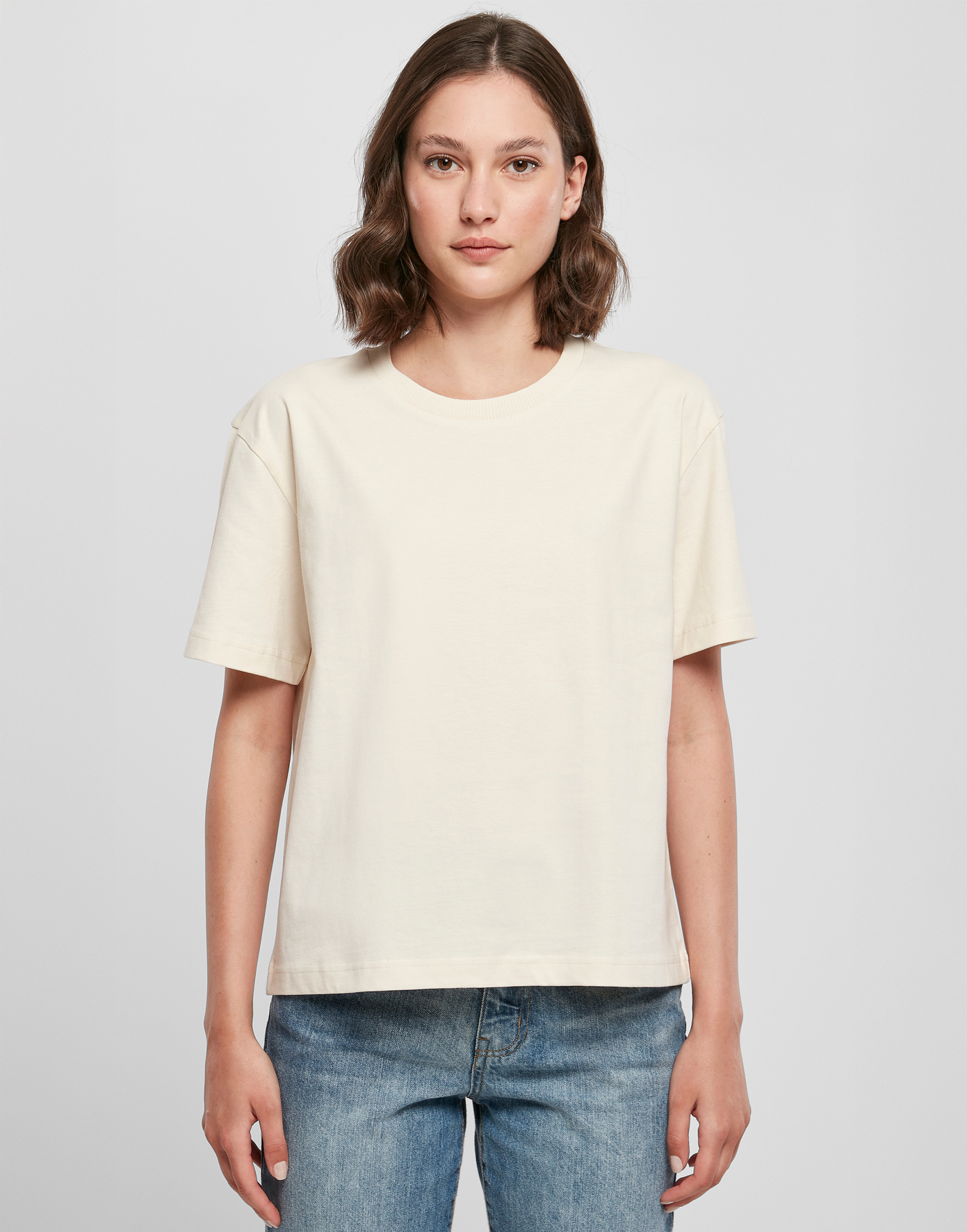CAMISETA MANGA CORTA MUJER OVERSIZED 200GSM | BY211