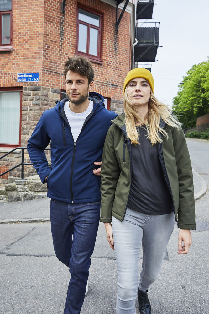 CHAQUETA SOFTSHELL CON CAPUCHA MUJER 315GSM | NW020953