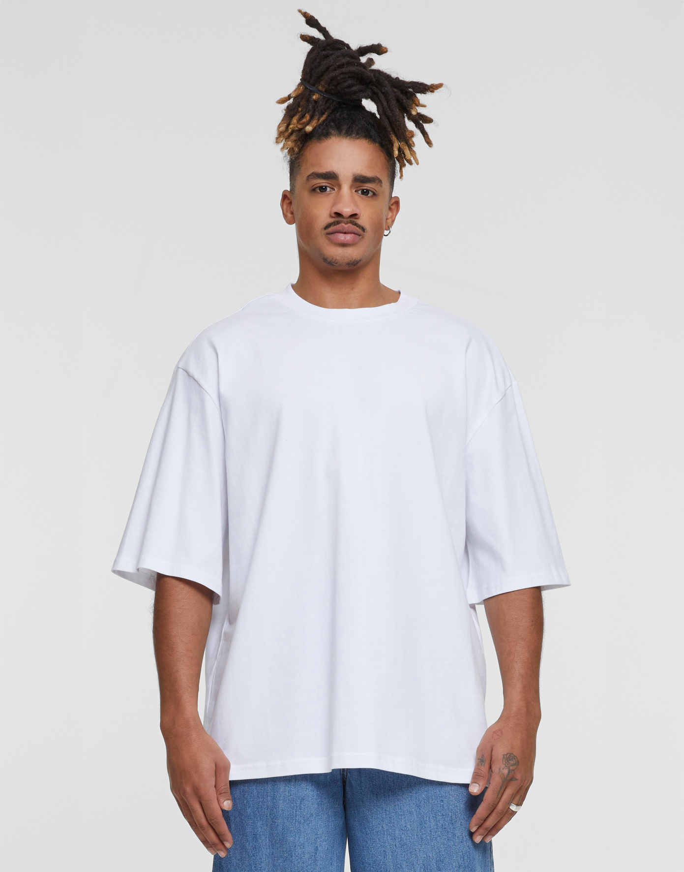 CAMISETA MANGAS EXTRALARGAS 240 GSM | BY256