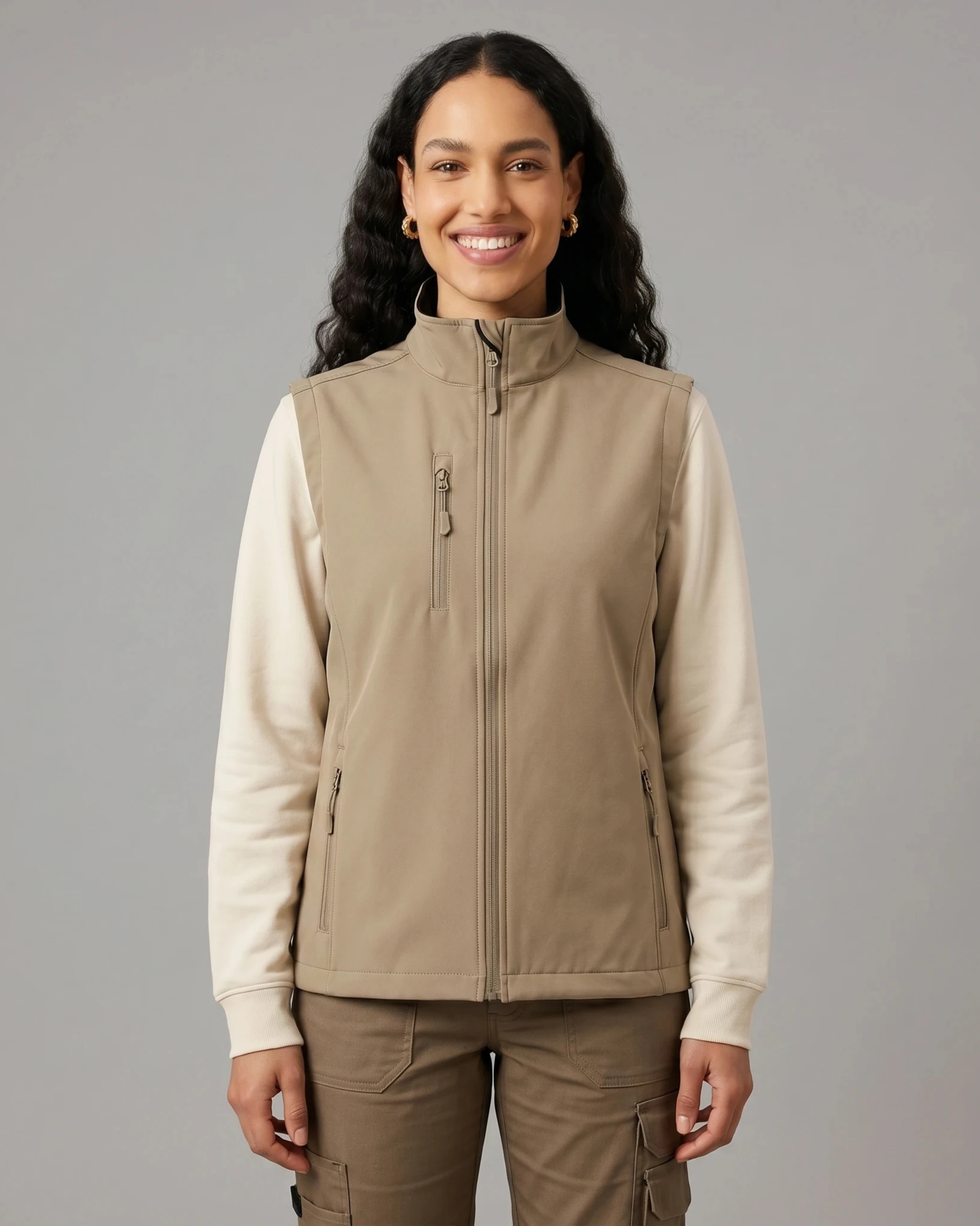 CHALECO SOFTSHELL ESTÁNDAR 300 GSM | R6438