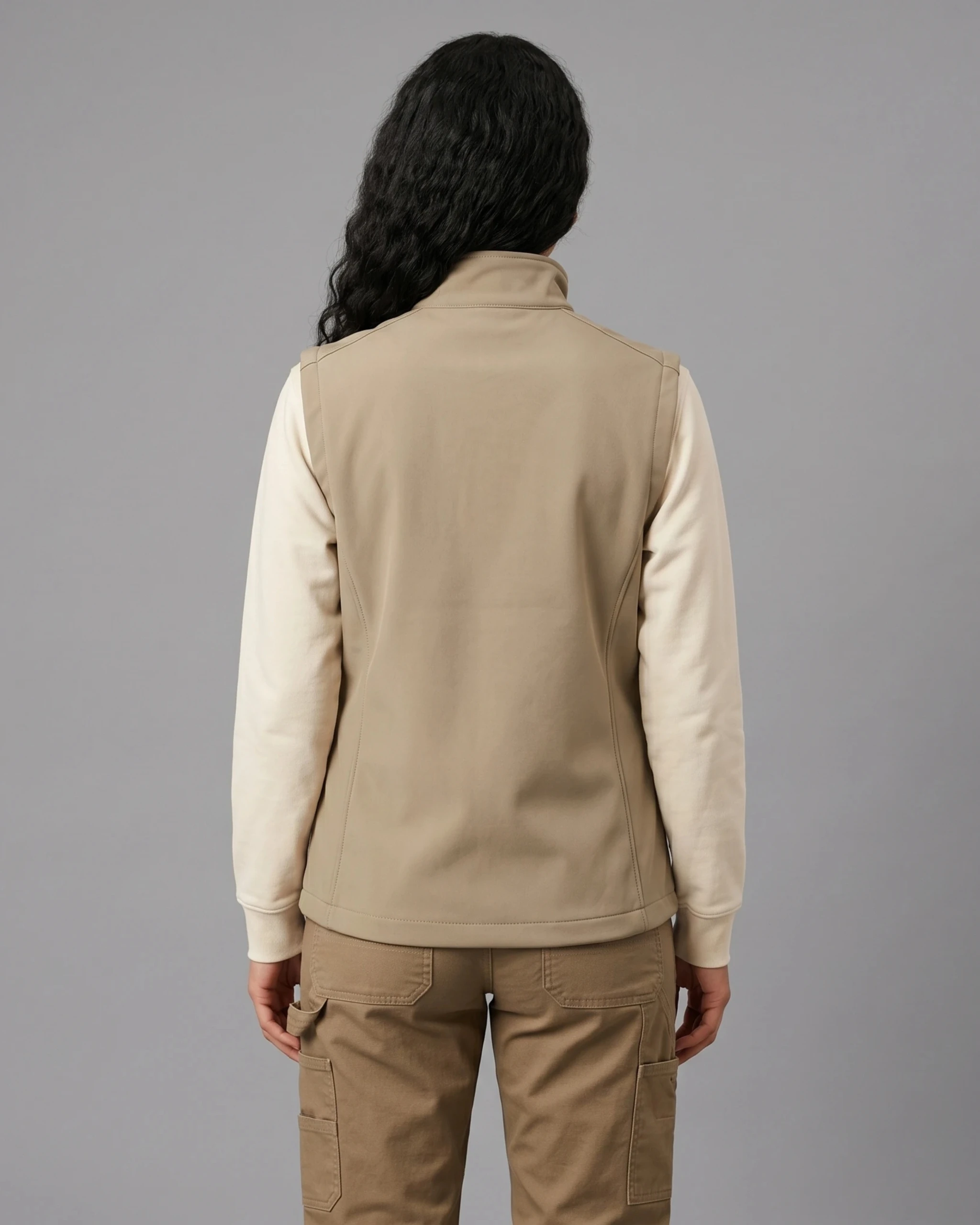 CHALECO SOFTSHELL ESTÁNDAR 300 GSM | R6438