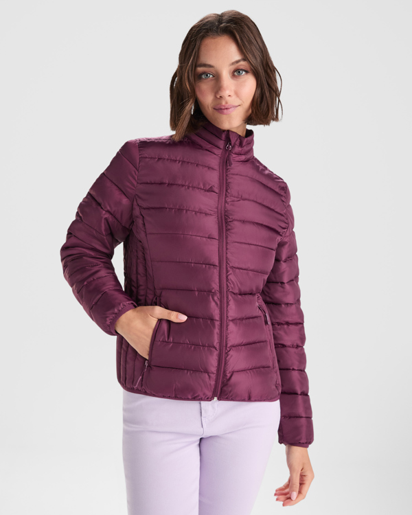CHAQUETA MUJER PLUMAS · PRENDA LIGERA · 300GSM · DOS BOLSILLOS · 5094 AZUL MARINO FRONT