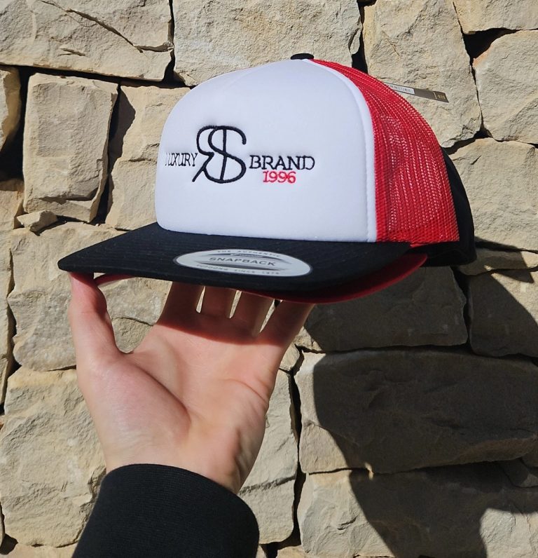 GORRA TRUCKER · ESPUMA · 330GSM · 5 PANELES · AJUSTABLE · A652