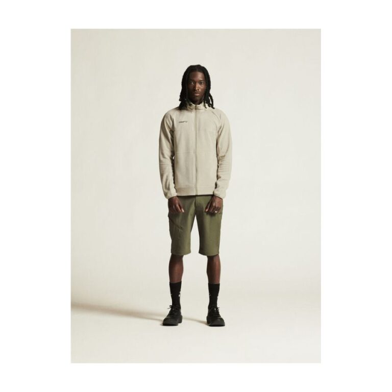 CHAQUETA ADV EXPLORE BEIGE FRONT
